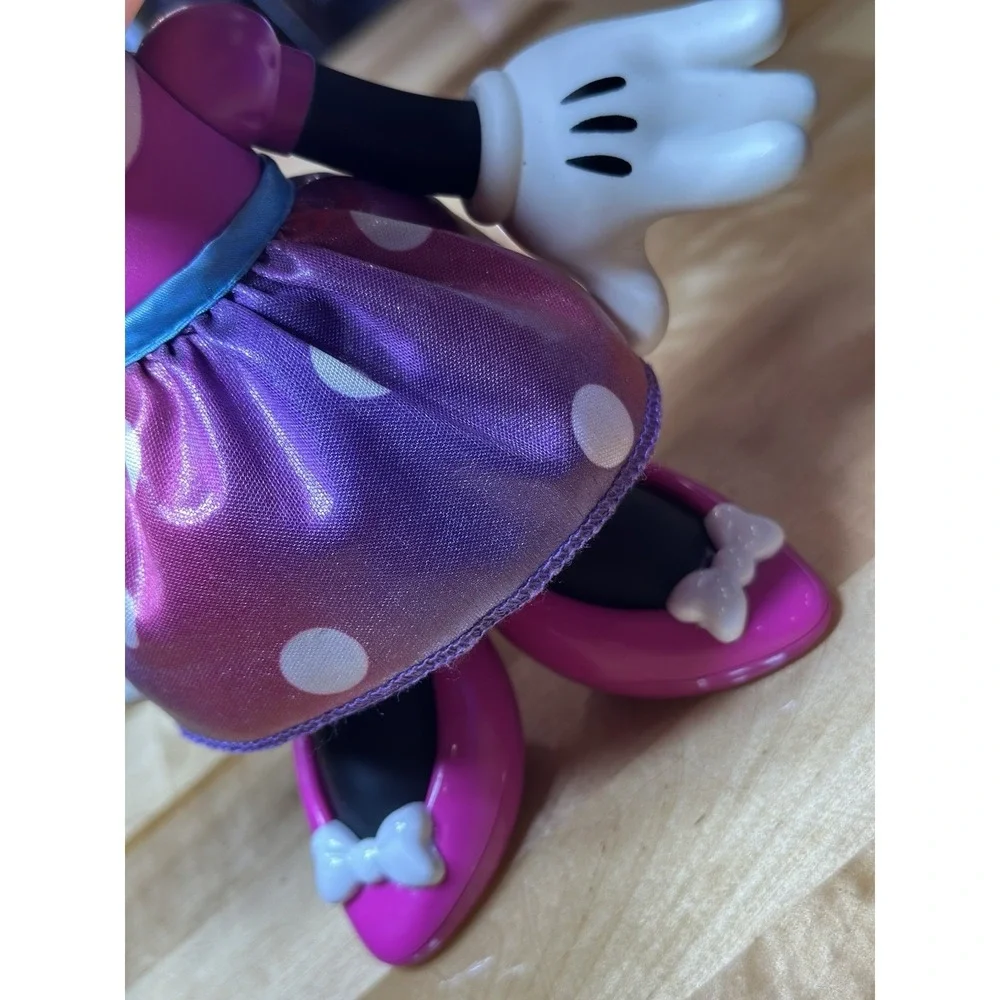 Minnie Mouse Movable Head Arms Legs Hard Plastic 9.5